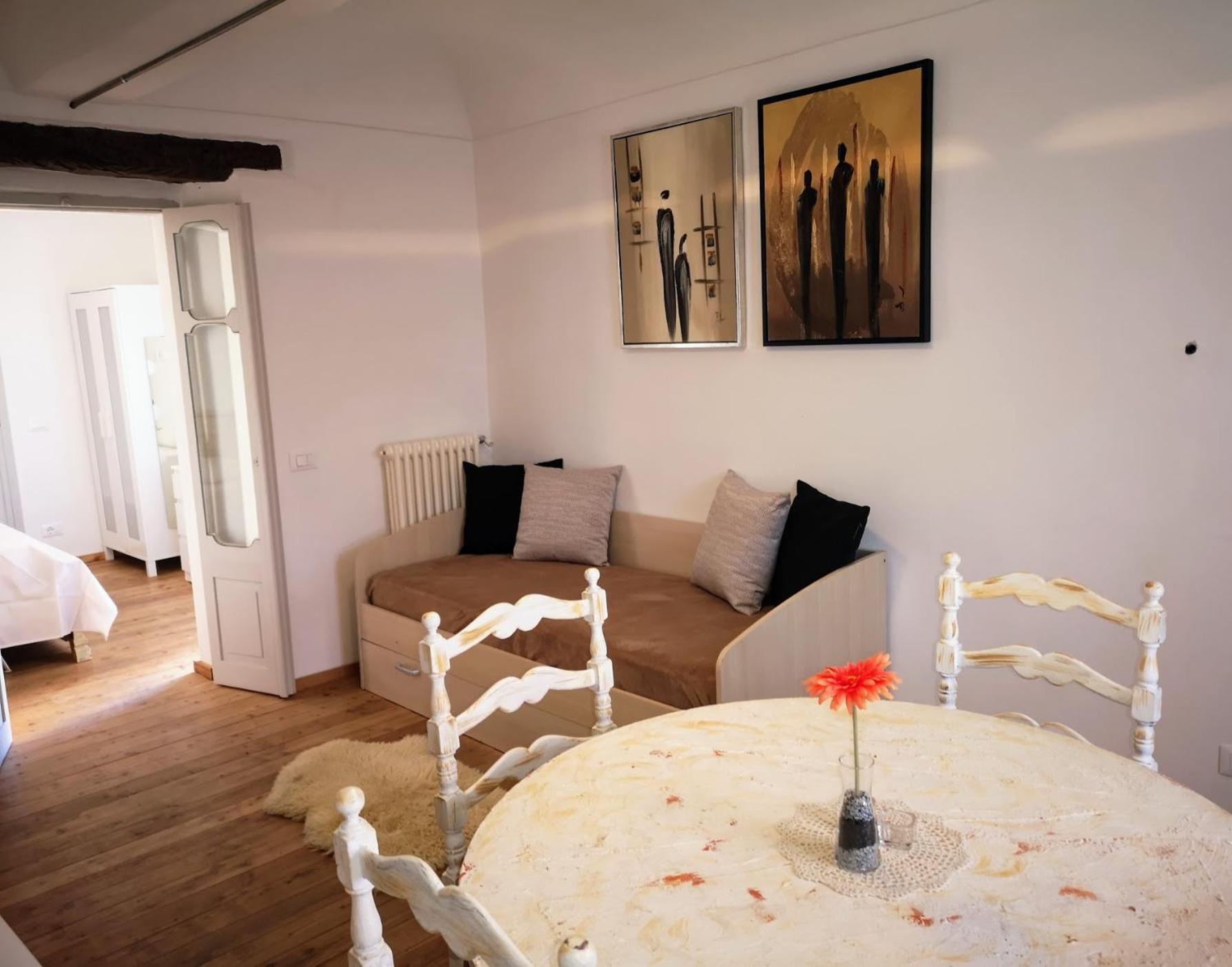 Aparthotel La Maggiorina Agliano Terme Exterior foto