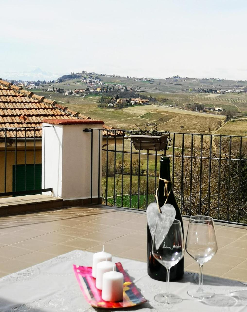 Aparthotel La Maggiorina Agliano Terme Exterior foto